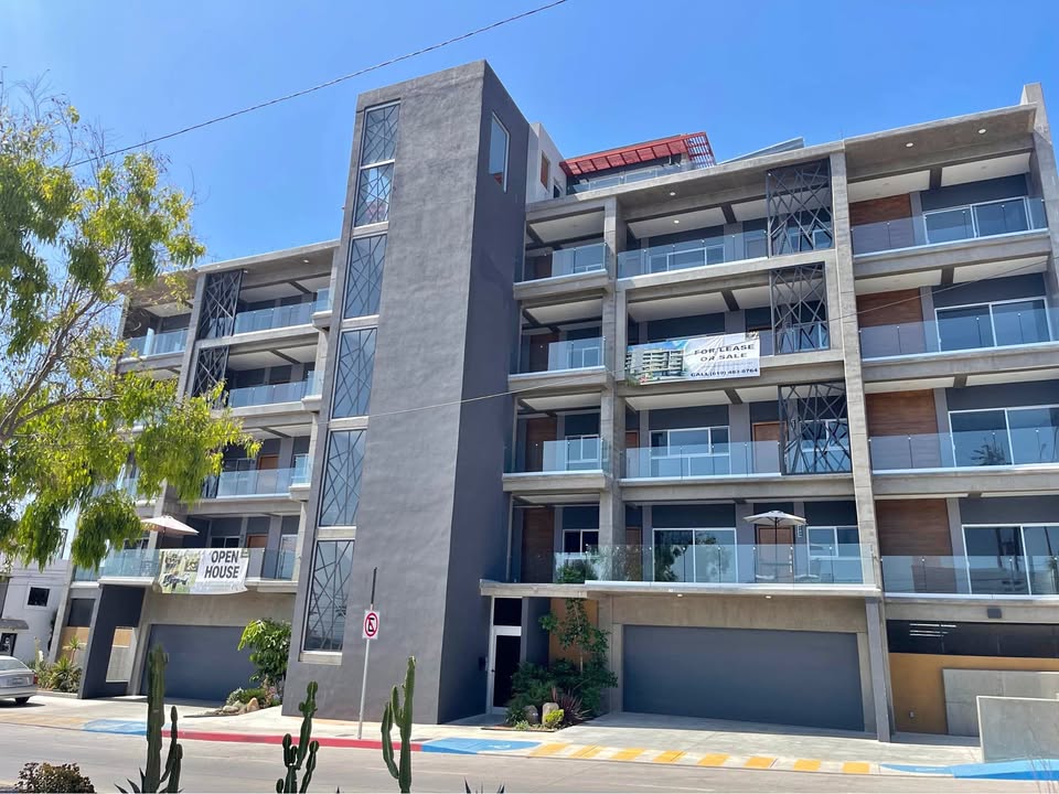 Home for sale in Alimar Condominiums