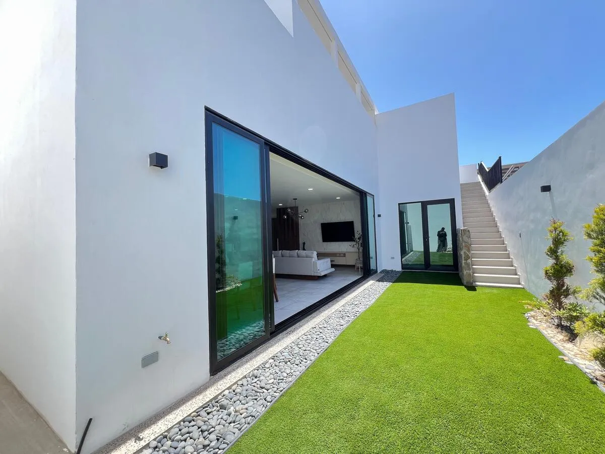 Alma Nova Home For Sale Picture 0