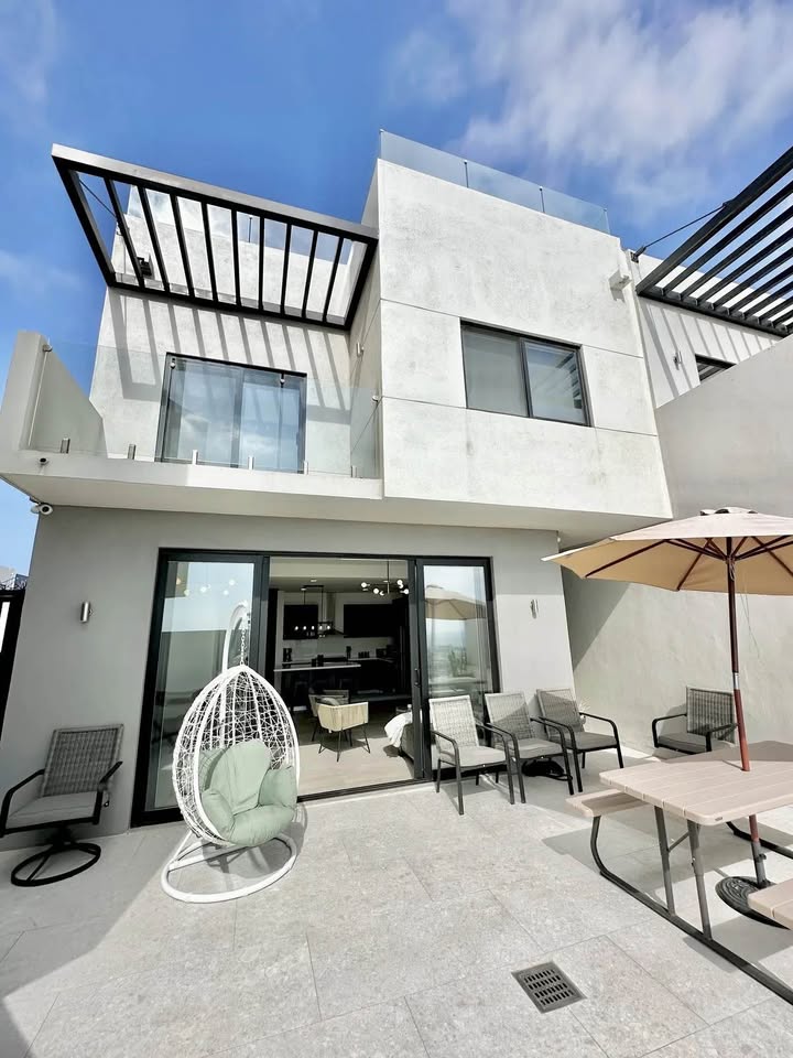 La Cuspide Home For Sale Picture 1