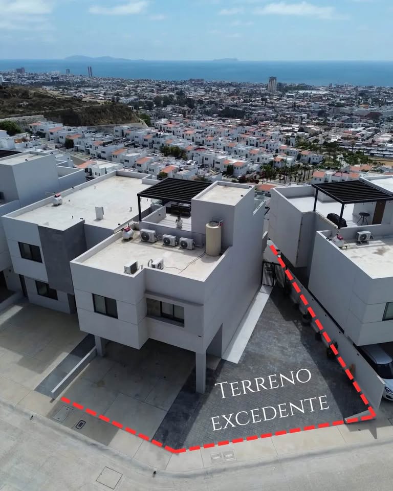 La Cuspide Home For Sale Picture 18