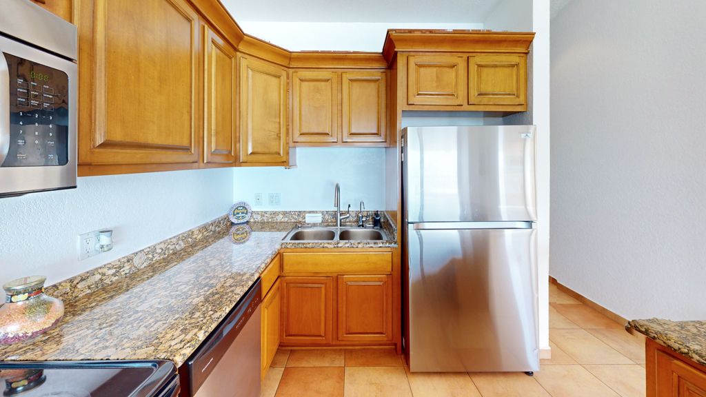 La Jolla Condominium For Sale Picture 3
