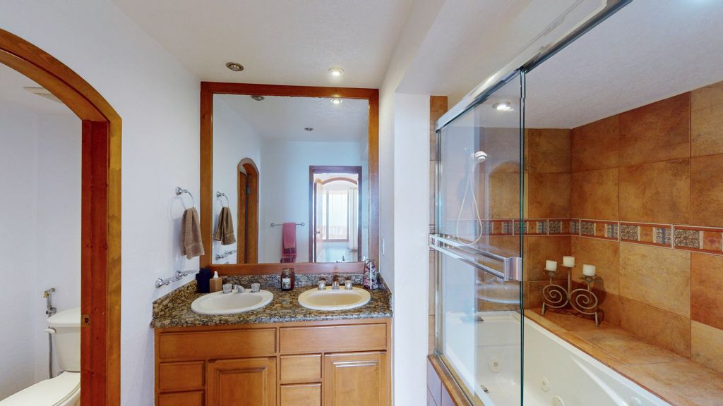 La Jolla Condominium For Sale Picture 14