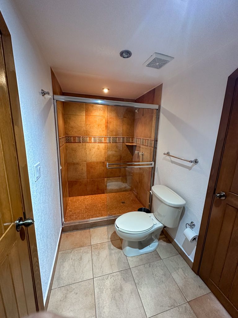 La Jolla Condominium For Sale Picture 16