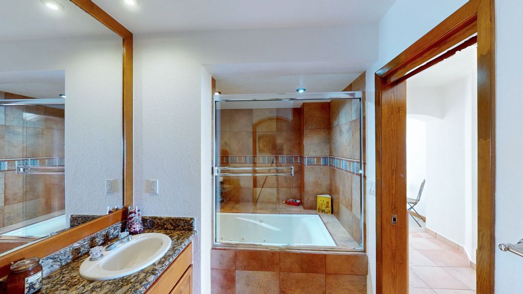 La Jolla Condominium For Sale Picture 19