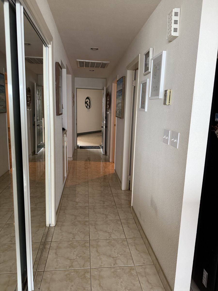La Jolla de Rosarito Condominium  Picture 2