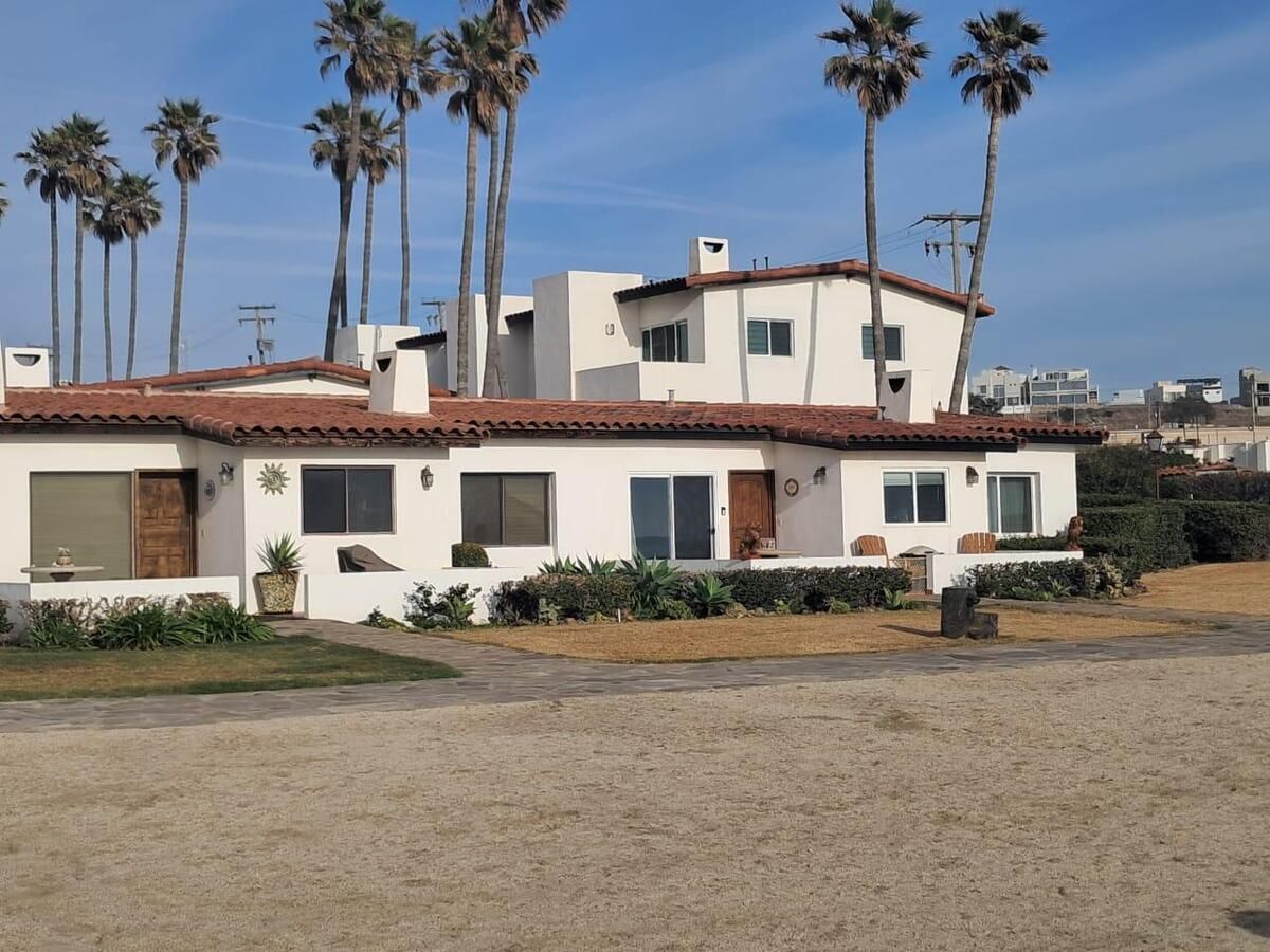 La Paloma Home For Sale Picture 0