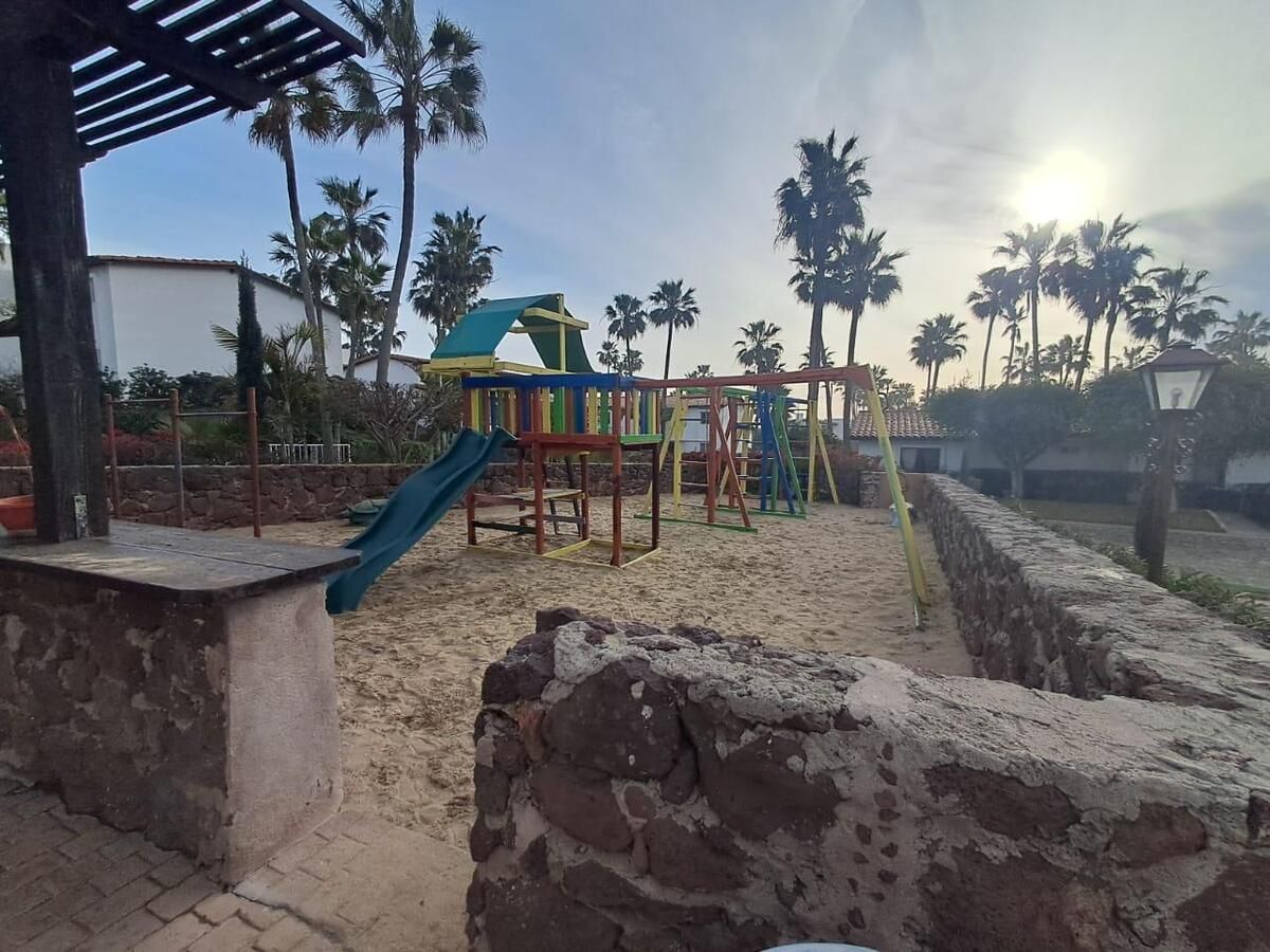 La Paloma Home For Sale Picture 10