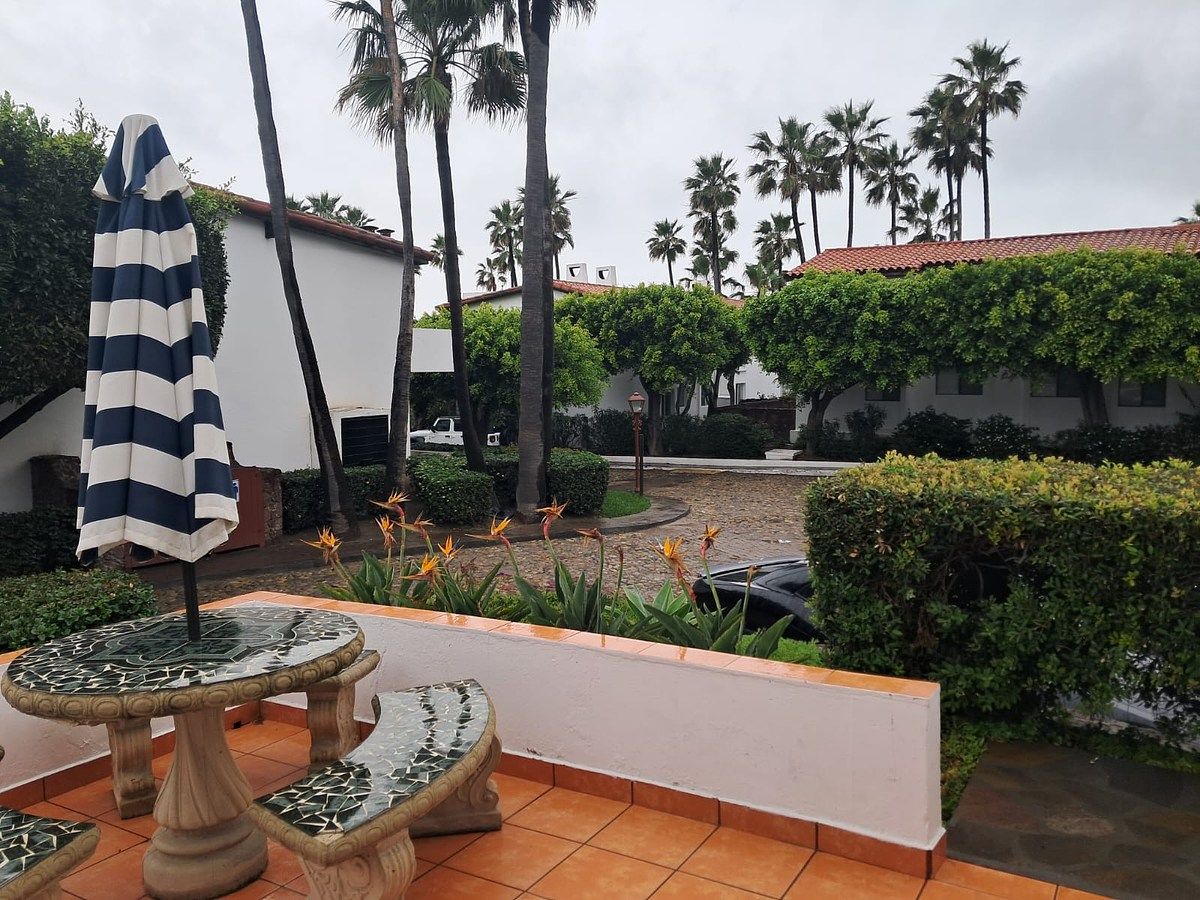 La Paloma Condominium Home For Sale Picture 0