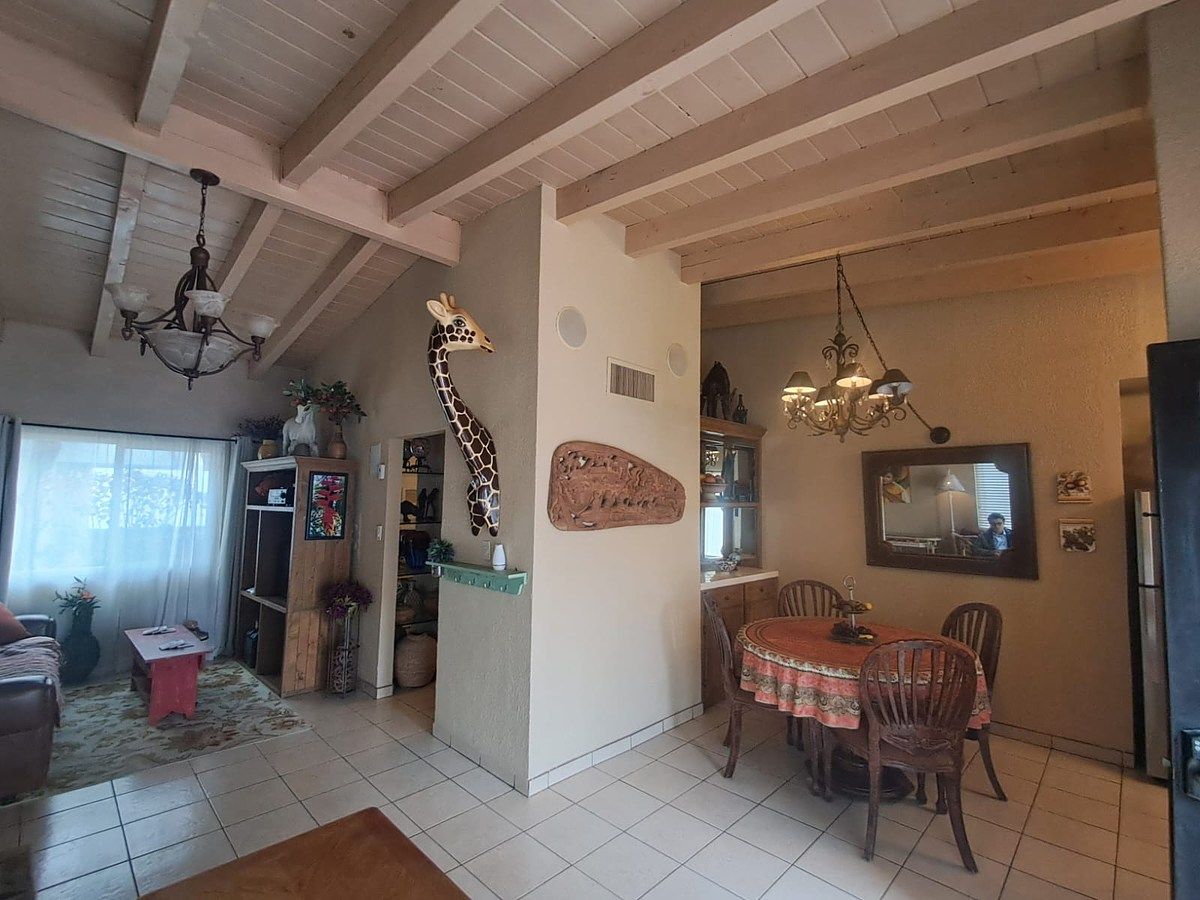 La Paloma Condominium Home Picture 2