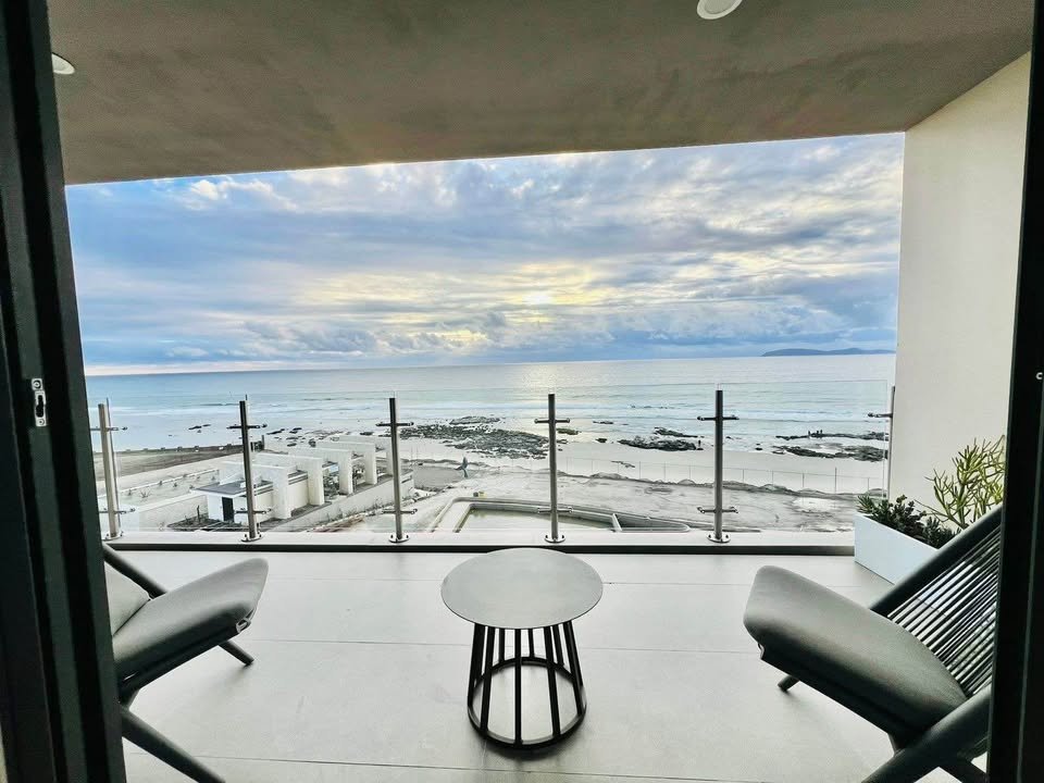 Naos Condominium Tower Condominium For Sale Picture 10