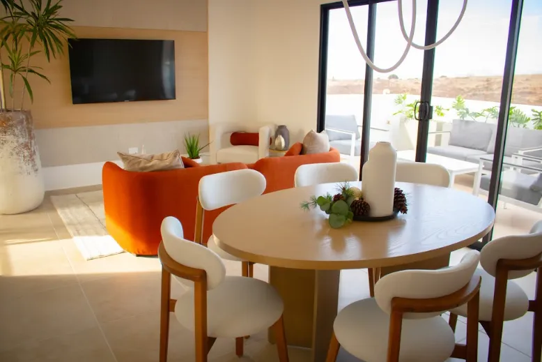 San Marino Home For Sale Picture 10