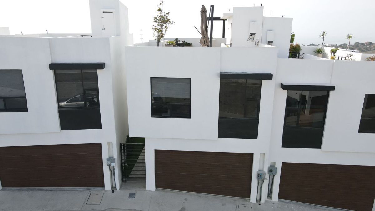San Marino Home For Sale Picture 4
