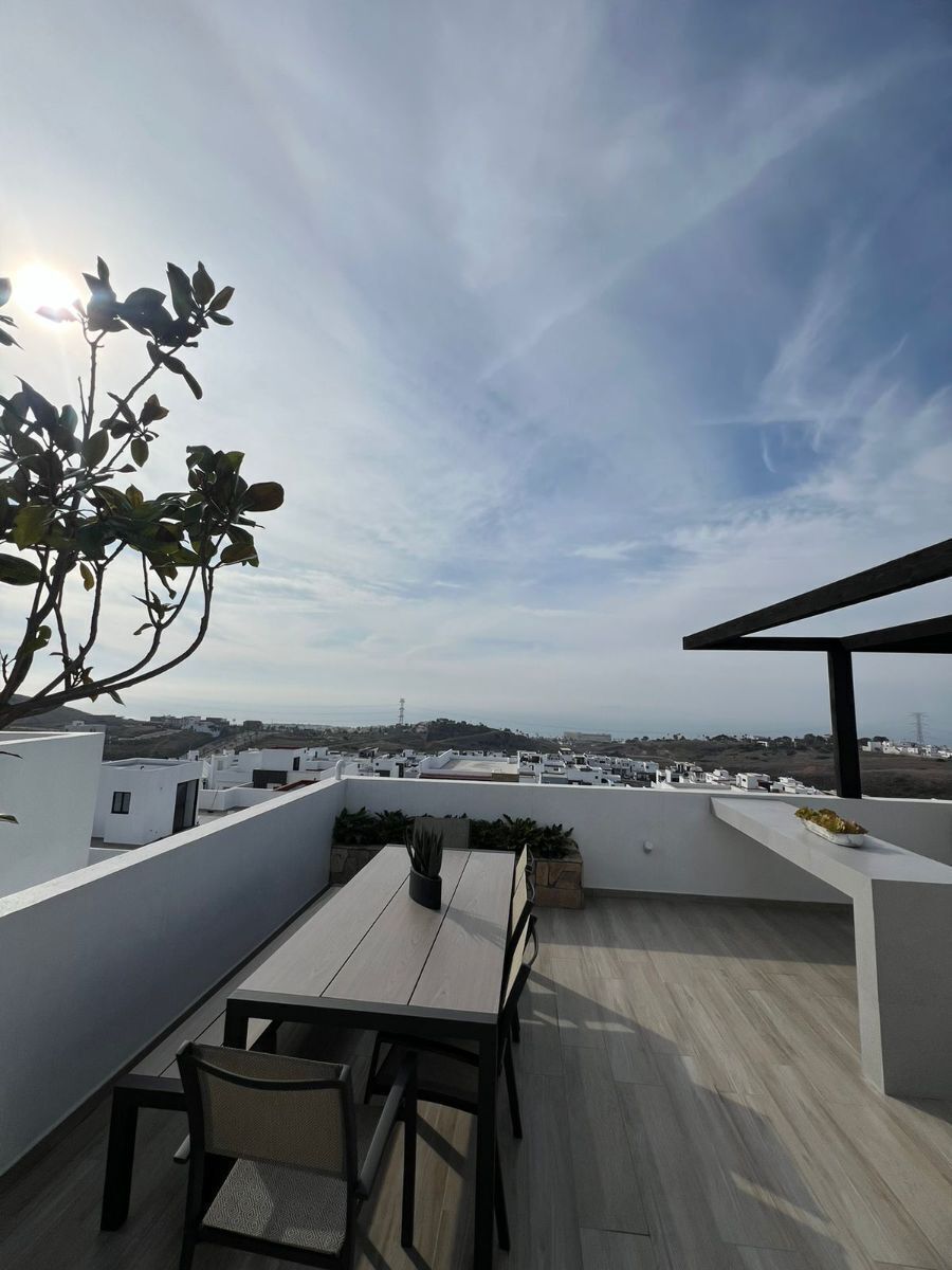 San Marino Home For Sale Picture 7