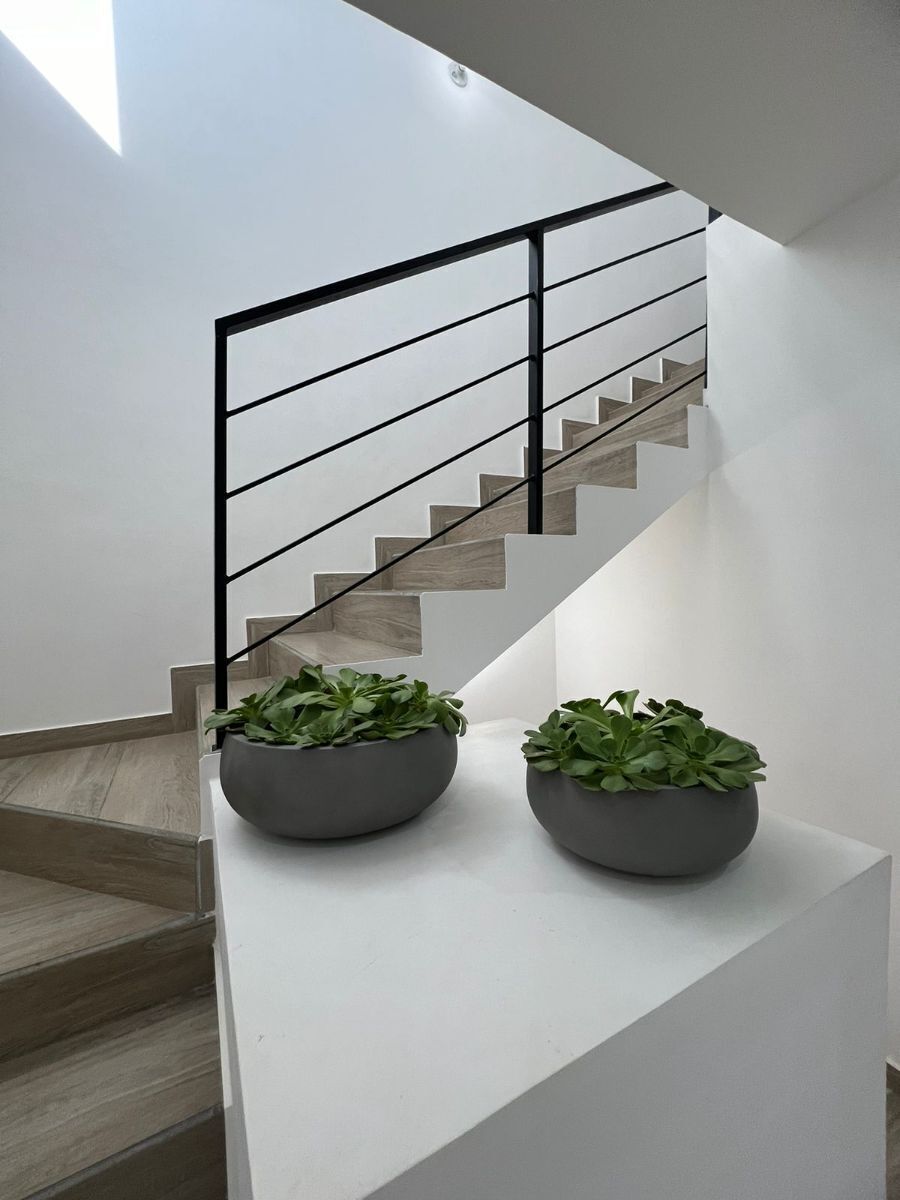 San Marino Home For Sale Picture 10