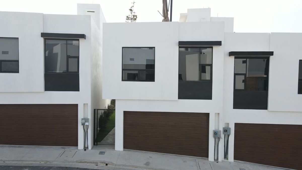 San Marino Home For Sale Picture 10