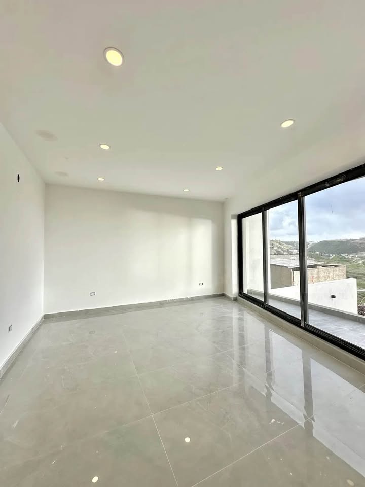 Villa Mar Home For Sale Picture 11
