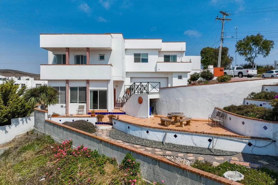 Baja Malibu Lomas Home For Sale Picture 4