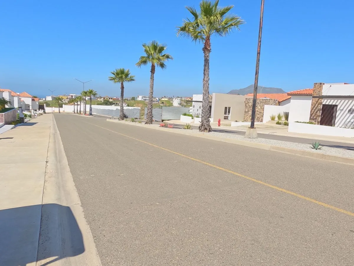 El Descanso Sunset Condominium Home For Sale Picture 1