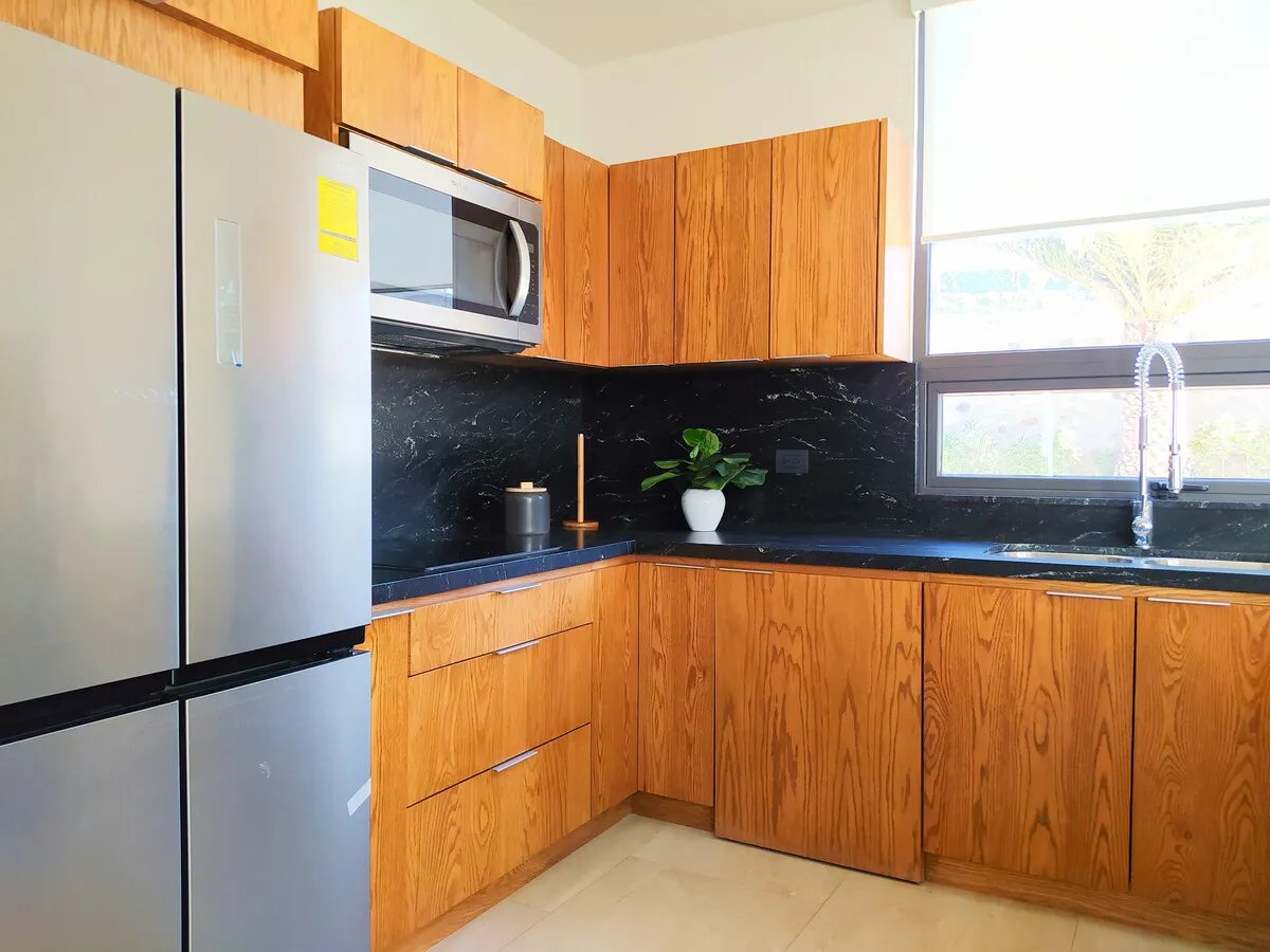 Plaza Del Mar Home For Sale Picture 8